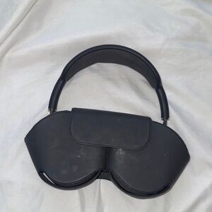 Apple Black Headphones